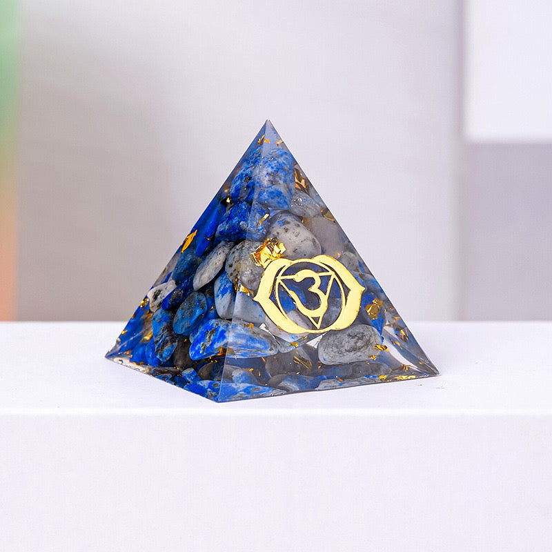 Chakra Pyramid(choose chip color)