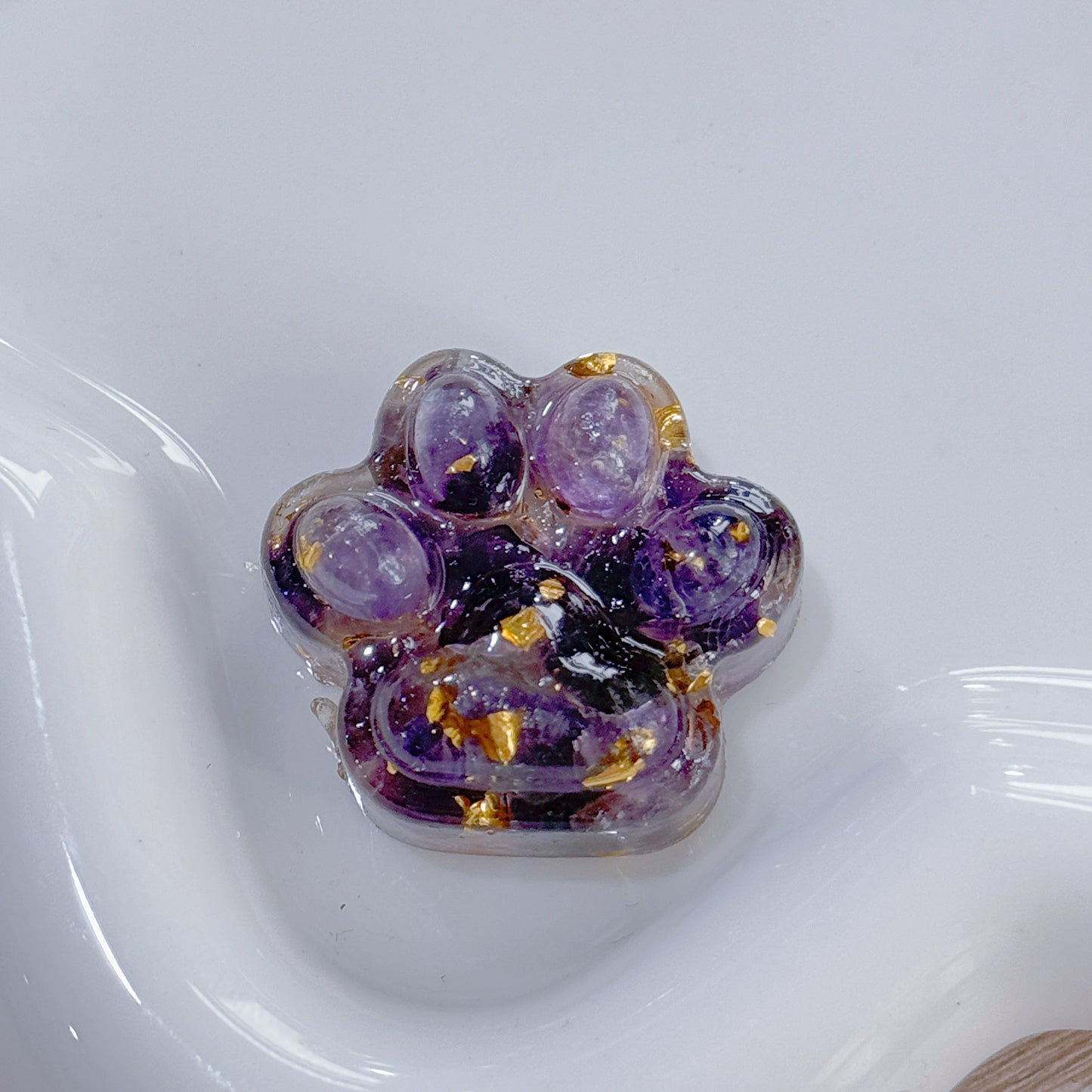 [Pre-order] Cat Paw (crystal in it)